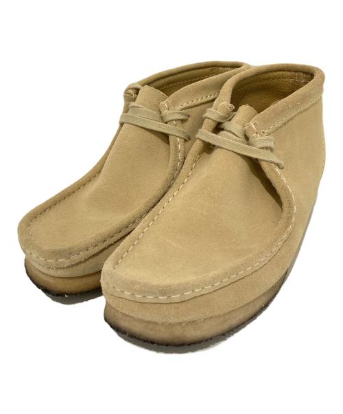 CLARKS（クラークス）CLARKS (クラークス) ワラビーブーツ ベージュ サイズ:23.5の古着・服飾アイテム