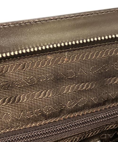PRADA（プラダ）PRADA (プラダ) セミショルダーバッグ ブラウンの古着・服飾アイテム