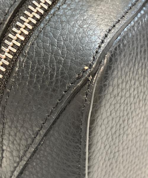 AULENTTI（オウレンティ）AULENTTI (オウレンティ) BUGETTE BAG ブラックの古着・服飾アイテム