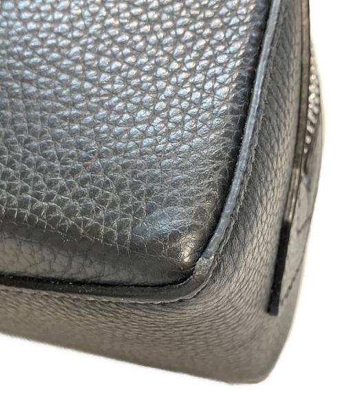 AULENTTI（オウレンティ）AULENTTI (オウレンティ) BUGETTE BAG ブラックの古着・服飾アイテム