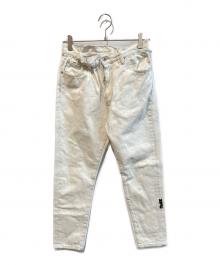 OFFWHITE（オフホワイト）の古着「デニムパンツ」｜ホワイト