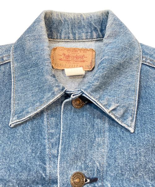 LEVI'S（リーバイス）LEVI'S (リーバイス) 70'Sスタッズカスタム4thデニムジャケット インディゴ サイズ:36の古着・服飾アイテム