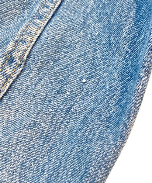 LEVI'S（リーバイス）LEVI'S (リーバイス) 70'Sスタッズカスタム4thデニムジャケット インディゴ サイズ:36の古着・服飾アイテム