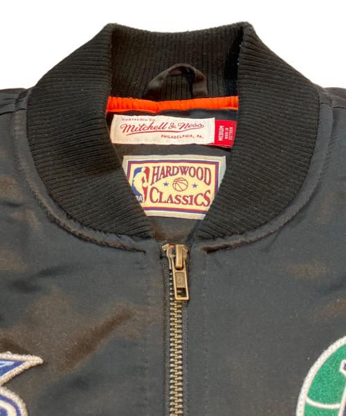 MITCHELL & NESS（ミッチェルアンドネス）MITCHELL & NESS (ミッチェルアンドネス) ボンバージャケット ブラック サイズ:MEDIUMの古着・服飾アイテム