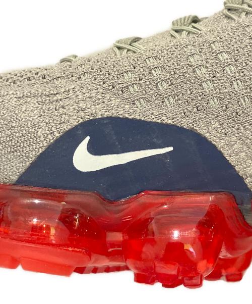 NIKE（ナイキ）NIKE (ナイキ) ローカットスニーカー/Air VaporMax FLYKNIT 2　942842-010 グレー サイズ:27.5の古着・服飾アイテム