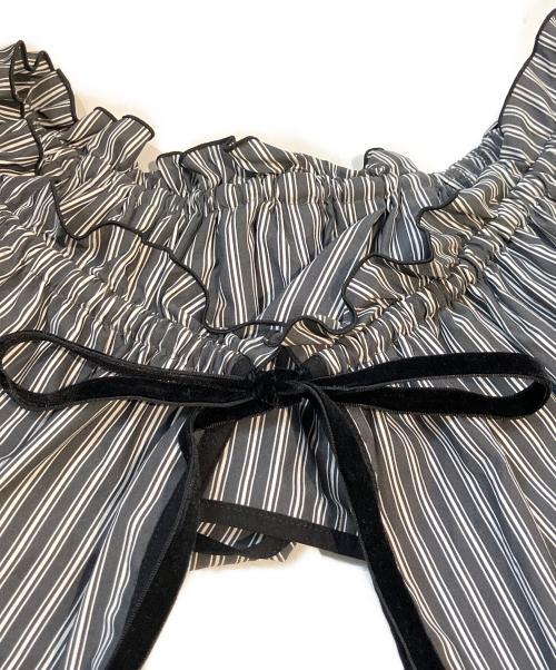MAISON SPECIAL（メゾンスペシャル）MAISON SPECIAL (メゾンスペシャル) Edge Trim Ruffle Shirt ブラック サイズ:Fの古着・服飾アイテム