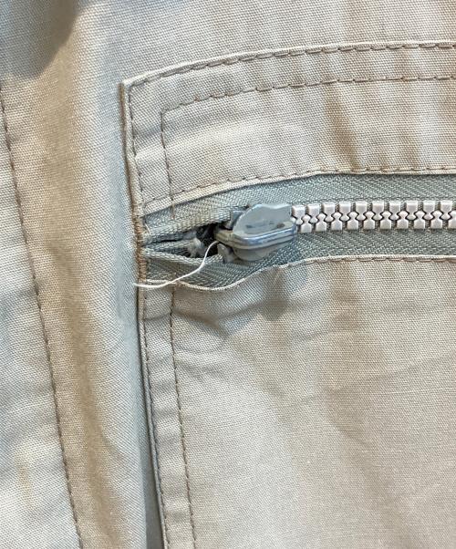 LEVI'S（リーバイス）LEVI'S (リーバイス) ミリタリージャケット ベージュ サイズ:42の古着・服飾アイテム