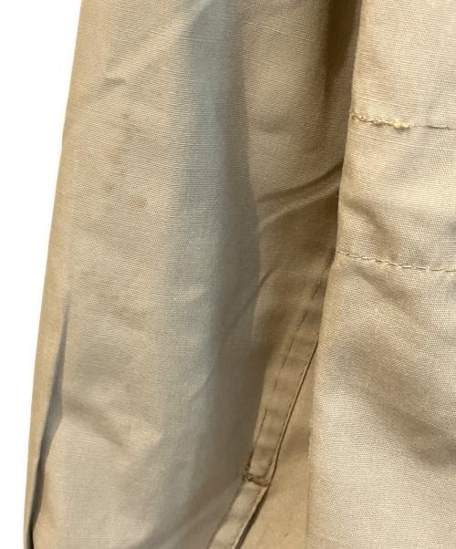 LEVI'S（リーバイス）LEVI'S (リーバイス) ミリタリージャケット ベージュ サイズ:42の古着・服飾アイテム