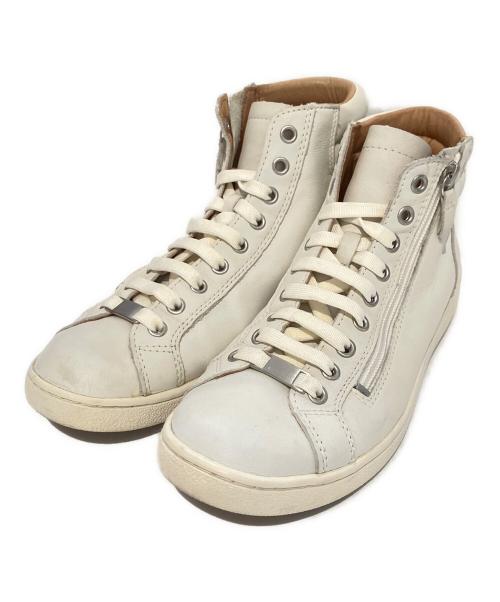 UGG（アグ）UGG (アグ) ハイカットスニーカー　1019663 ホワイト サイズ:26の古着・服飾アイテム