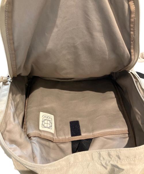 hobo（ホボ）hobo (ホボ) リュック/BACKPACK 26L NYLON OXFORD　HB-BG4409 ベージュの古着・服飾アイテム