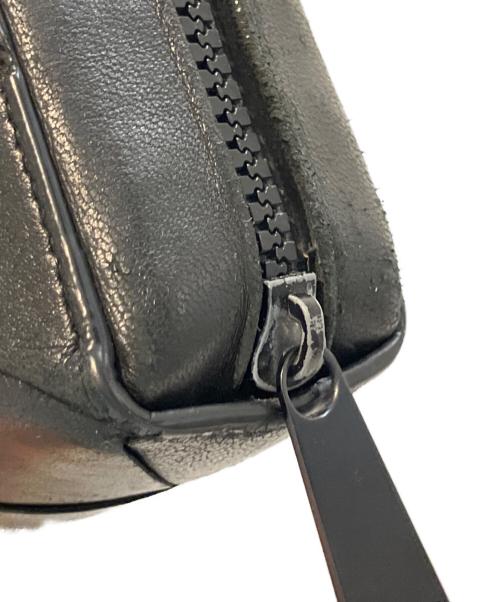 BOTTEGA VENETA（ボッテガベネタ）BOTTEGA VENETA (ボッテガベネタ) トイレタリーケース　マキシイントレチャート ブラックの古着・服飾アイテム