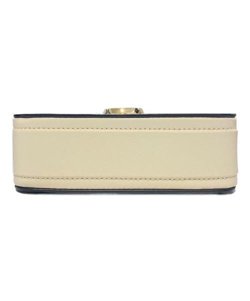 MARC JACOBS（マークジェイコブス）MARC JACOBS (マークジェイコブス) ショルダーバッグ アイボリーの古着・服飾アイテム