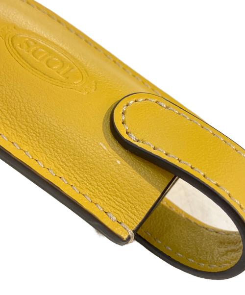 TOD'S（トッズ）TOD'S (トッズ) レザーリップスティックケース イエローの古着・服飾アイテム