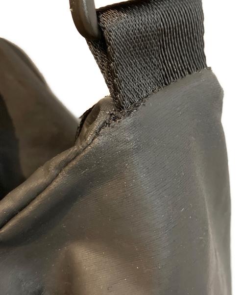 MM6 Maison Margiela（エムエムシックスメゾンマルジェラ）MM6 Maison Margiela (エムエムシックスメゾンマルジェラ) ショルダーバッグ　S54WC0014 ブラックの古着・服飾アイテム