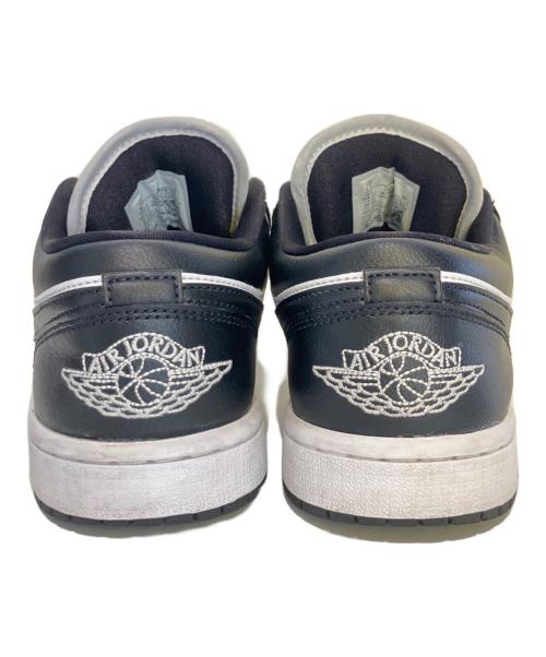 NIKE（ナイキ）NIKE (ナイキ) ローカットスニーカー/AIR JORDAN 1 LOW ホワイト×ブラック サイズ:23.5の古着・服飾アイテム