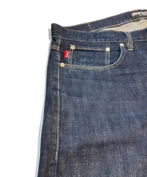 stussy（ステューシー）stussy (ステューシー) バックプリントデニムパンツ インディゴ サイズ:38の古着・服飾アイテム