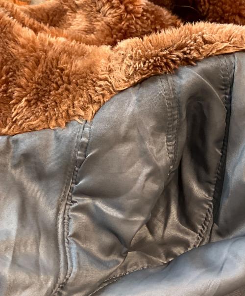 AVIREX（アヴィレックス）AVIREX (アヴィレックス) フライトジャケット　6132044 オリーブ サイズ:Lの古着・服飾アイテム