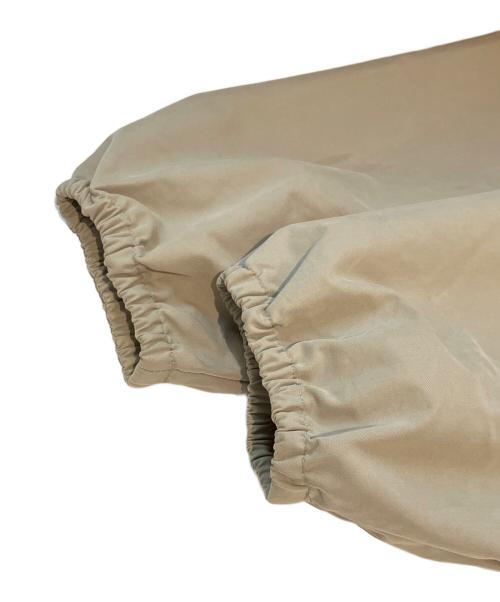FOG ESSENTIALS（フィアオブゴッド エッセンシャル）FOG ESSENTIALS (フィアオブゴッド エッセンシャル) コーチジャケット　8325-343-1461 ベージュ サイズ:Mの古着・服飾アイテム