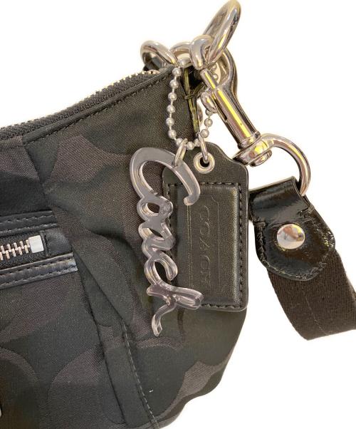COACH（コーチ）COACH (コーチ) シグネチャー サティーン グルーヴィー　16292 ブラック サイズ:-の古着・服飾アイテム