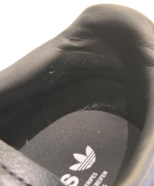 adidas（アディダス）adidas (アディダス) SUPERSTAR SQ W KI0201 ブラック サイズ:26cmの古着・服飾アイテム