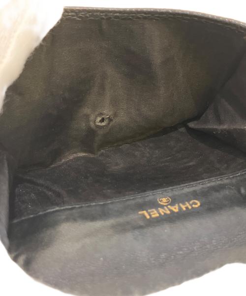 CHANEL（シャネル）CHANEL (シャネル) 2つ折り財布 ブラックの古着・服飾アイテム