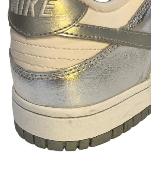 NIKE（ナイキ）NIKE (ナイキ) Nike Dunk Low GS 'White Metallic Silver' 309601-105 シルバー サイズ:25の古着・服飾アイテム