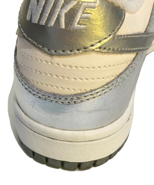 NIKE（ナイキ）NIKE (ナイキ) Nike Dunk Low GS 'White Metallic Silver' 309601-105 シルバー サイズ:25の古着・服飾アイテム