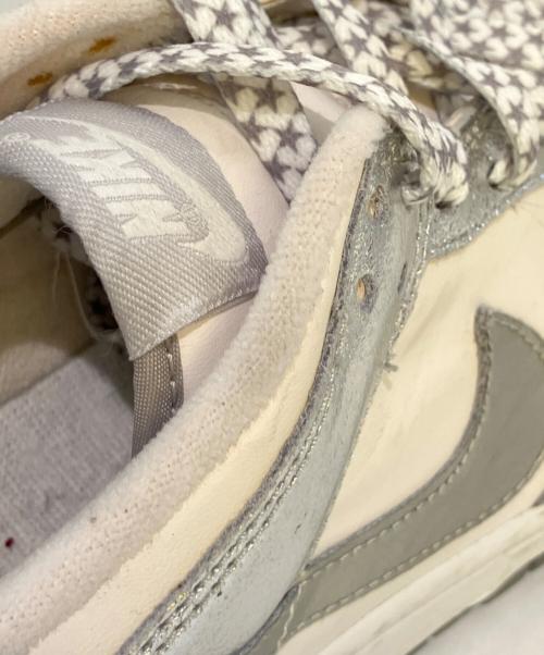 NIKE（ナイキ）NIKE (ナイキ) Nike Dunk Low GS 'White Metallic Silver' 309601-105 シルバー サイズ:25の古着・服飾アイテム