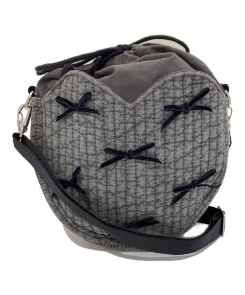 Gypsohila（ジプソフィア）Gypsohila (ジプソフィア) Heart Bag 2way ショルダーバッグ グレーの古着・服飾アイテム