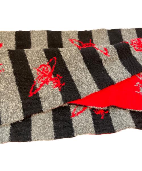 Vivienne Westwood（ヴィヴィアンウエストウッド）Vivienne Westwood (ヴィヴィアンウエストウッド) オーブスヌード レッド×グレーの古着・服飾アイテム