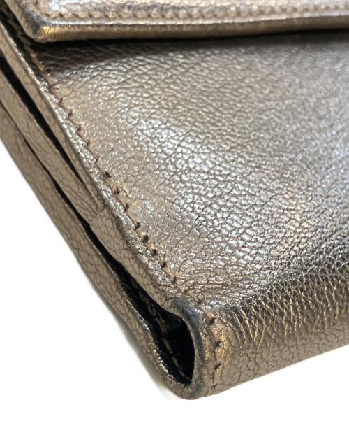 Salvatore Ferragamo（サルヴァトーレ フェラガモ）Salvatore Ferragamo (サルヴァトーレ フェラガモ) レザー二つ折り財布 シルバーの古着・服飾アイテム