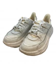 UGG（アグ）の古着「V2 NUBUCK」｜ホワイト