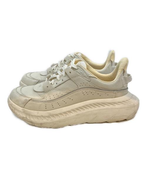 UGG（アグ）UGG (アグ) V2 NUBUCK ホワイト サイズ:24の古着・服飾アイテム