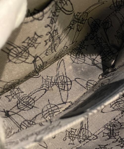 Vivienne Westwood（ヴィヴィアンウエストウッド）Vivienne Westwood (ヴィヴィアンウエストウッド) ディアマンテポーチ ブラックの古着・服飾アイテム