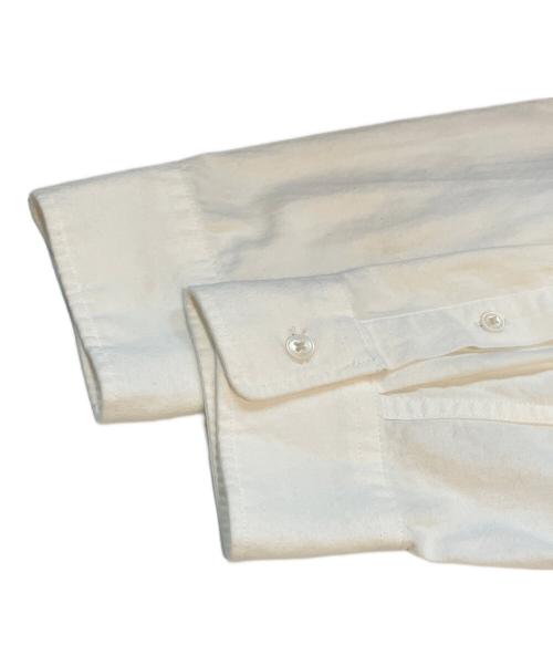 LEVI'S（リーバイス）LEVI'S (リーバイス) ボタンダウンシャツ　PC9-00ILI-0001 ホワイト サイズ:Mの古着・服飾アイテム