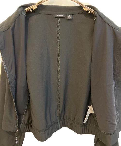 Calvin Klein（カルバンクライン）Calvin Klein (カルバンクライン) クロップドジャケット ブラック サイズ:XSの古着・服飾アイテム