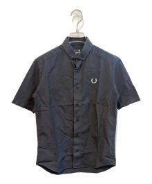 RAF SIMONS×FRED PERRY（ラフシモンズ×フレッドペリー）の古着「半袖シャツ」｜ブラック