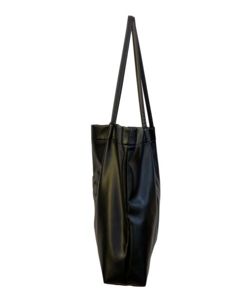 MARY QUANT（マリークヮント）MARY QUANT (マリークヮント) デイジーパッチトートバッグ ブラック サイズ:-の古着・服飾アイテム
