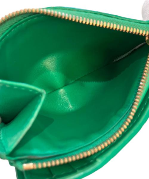 BOTTEGA VENETA（ボッテガベネタ）BOTTEGA VENETA (ボッテガベネタ) 2つ折り財布 グリーンの古着・服飾アイテム