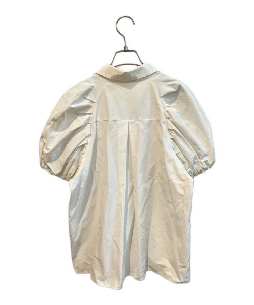 machatt（マチャット）machatt (マチャット) タックスリーブパフブラウス MCT22S501 ホワイト サイズ:Freeの古着・服飾アイテム