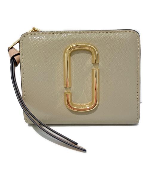 MARC JACOBS（マークジェイコブス）MARC JACOBS (マークジェイコブス) 2つ折り財布 ベージュの古着・服飾アイテム