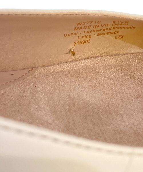 COLE HAAN（コールハーン）COLE HAAN (コールハーン) ザ ゴートゥー スリングバック パンプ　W27716 ベージュ サイズ:22の古着・服飾アイテム