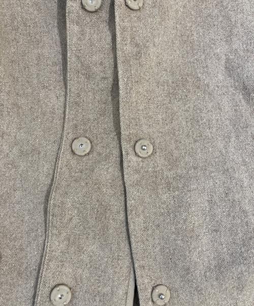 KAGURE（カグレ）kagure (カグレ) リネンレーヨンショートベスト ベージュ サイズ:Freeの古着・服飾アイテム