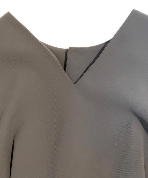 RIM.ARK（リムアーク）RIM.ARK (リムアーク) Flap pk 2way tops　460HSS30-0110 グレー サイズ:freeの古着・服飾アイテム