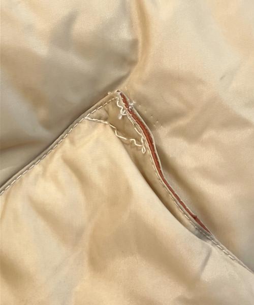 RockyMountainFeatherBed（ロッキーマウンテンフェザーベッド）RockyMountainFeatherBed (ロッキーマウンテンフェザーベッド) ダウンベスト ベージュ サイズ:42の古着・服飾アイテム