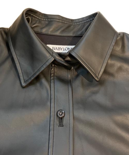 BABYLONE（バビロン）BABYLONE (バビロン) バックタックオーバーシャツ　2450010347 ブラック サイズ:Freeの古着・服飾アイテム