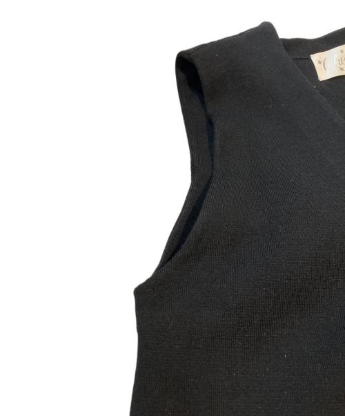 CHESTY（チェスティ）CHESTY (チェスティ) フックスファーロングジレ　12A401 ブラック サイズ:1の古着・服飾アイテム