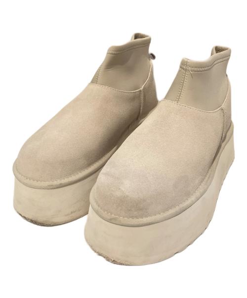 UGG（アグ）UGG (アグ) Classic Mini Dipper Puffer　1158275 ベージュ サイズ:25ｃｍの古着・服飾アイテム