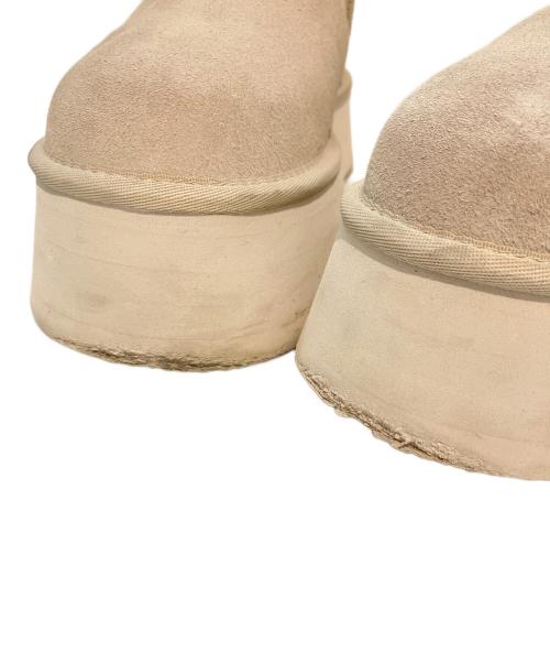 UGG（アグ）UGG (アグ) Classic Mini Dipper Puffer　1158275 ベージュ サイズ:25ｃｍの古着・服飾アイテム