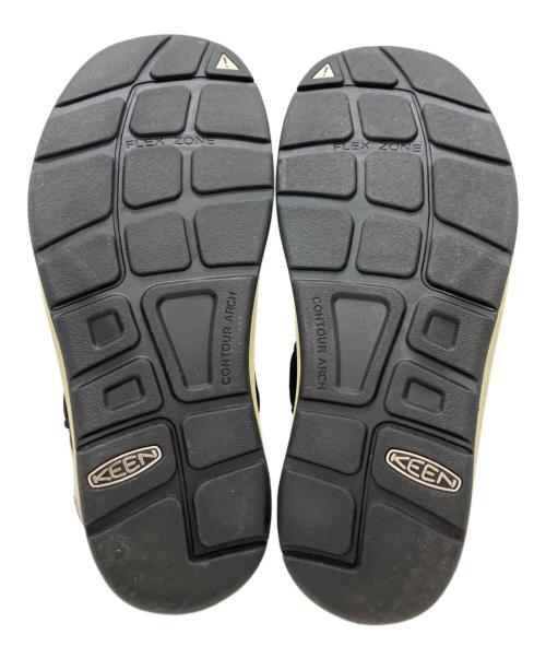 KEEN（キーン）KEEN (キーン) サンダル　1027299 ブラック×ホワイト サイズ:23.5の古着・服飾アイテム